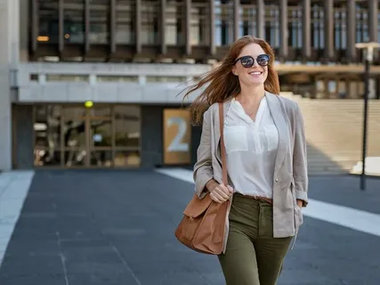 İstanbul women's clothing work